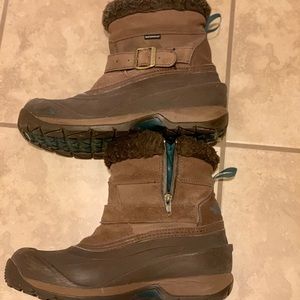 Excellent used cond
Ladies Heat seeker, waterproof
Great traction
Size 8